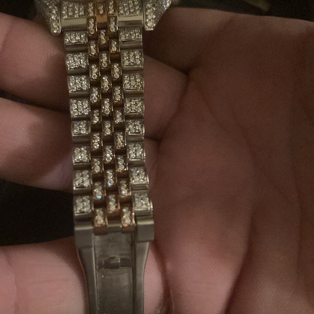 Elegant Silver and Gold Watch moissionaite - Picture 3 of 7